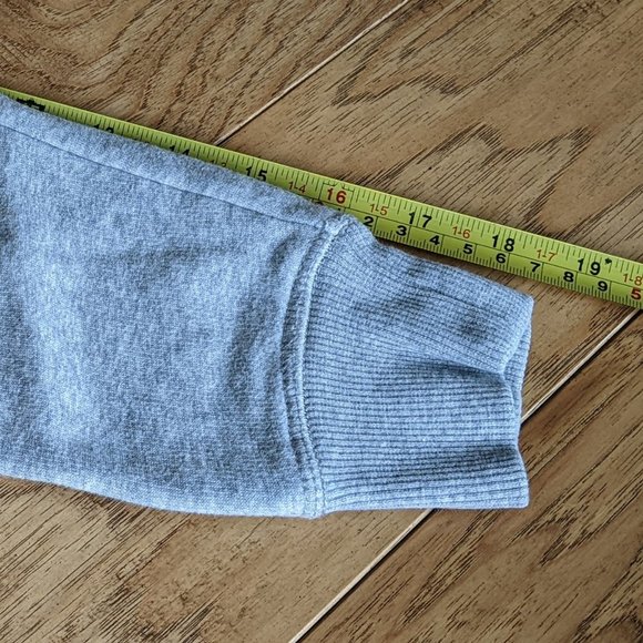 Calvin Klein CK Heather Gray Classic Pullover Sweatshirt XSmall Women / Mens - Picture 6 of 9